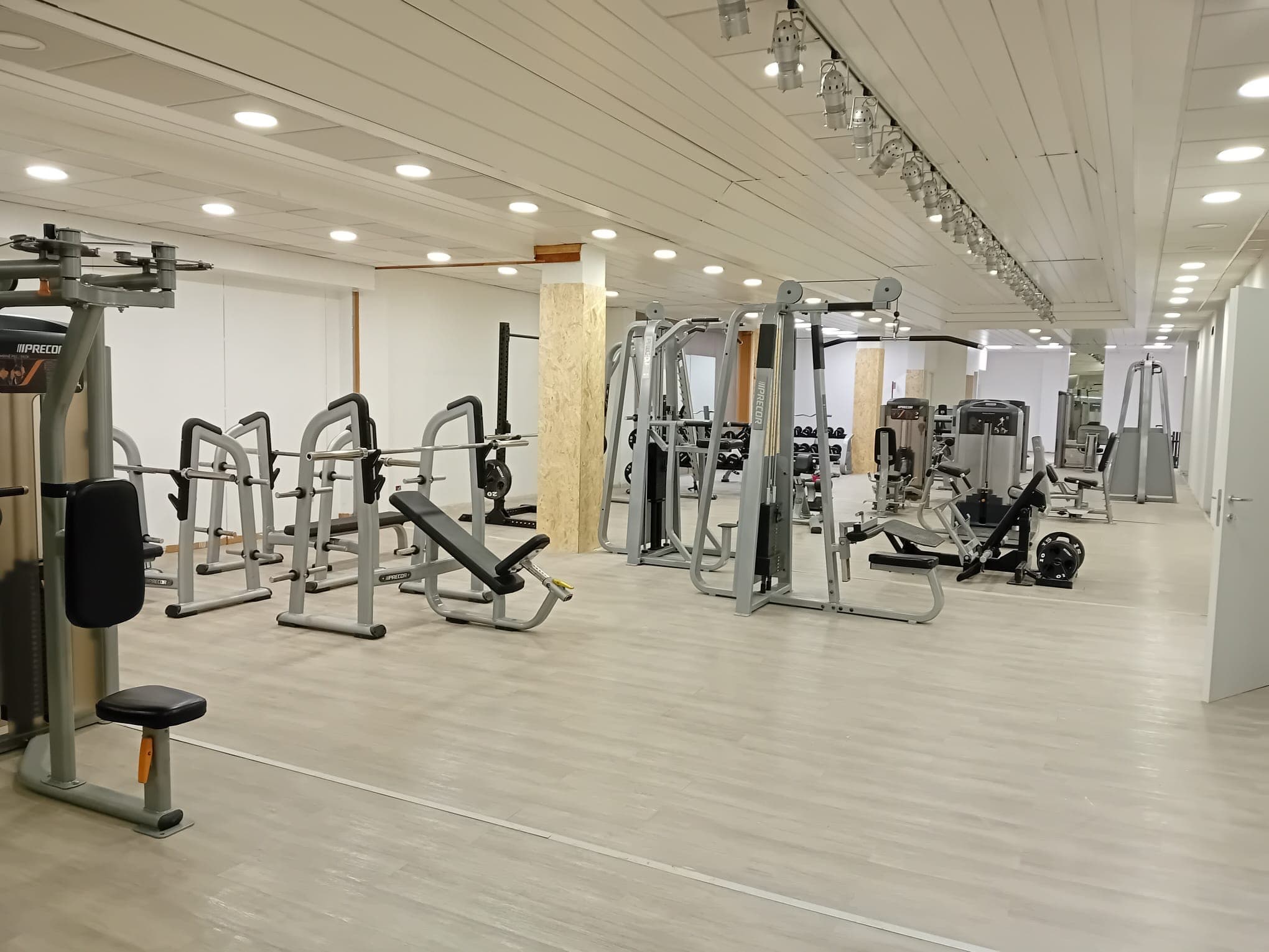 Sala attrezzi Palestre 24/7